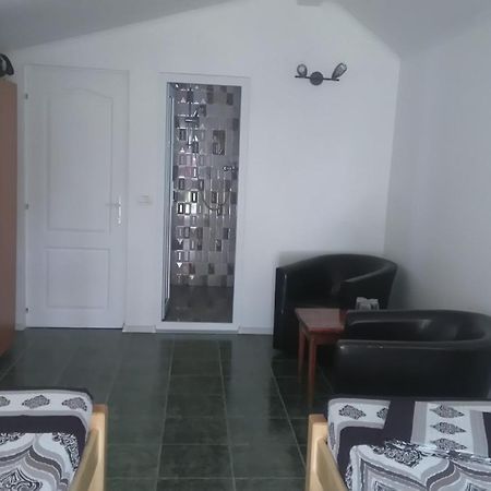 Zoi Residence Костинешти Экстерьер фото