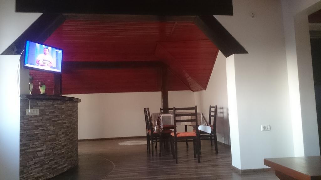 Zoi Residence Костинешти Экстерьер фото