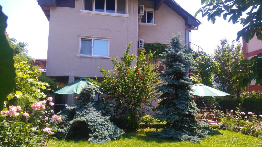 Zoi Residence Костинешти Экстерьер фото
